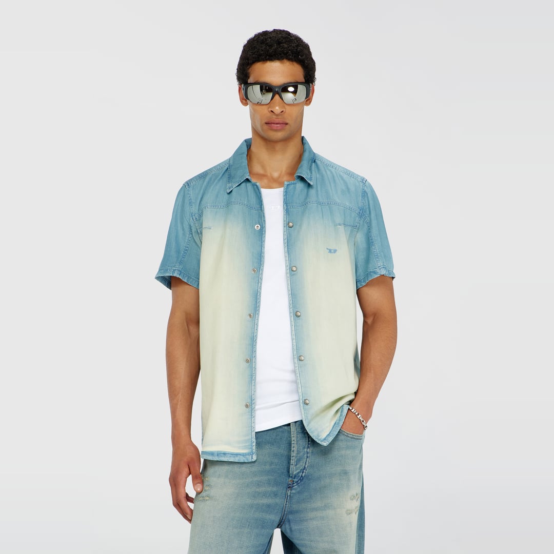 Diesel - Short-sleeve shirt in fluid overdyed denim - Denim Shirts - Man - Blue