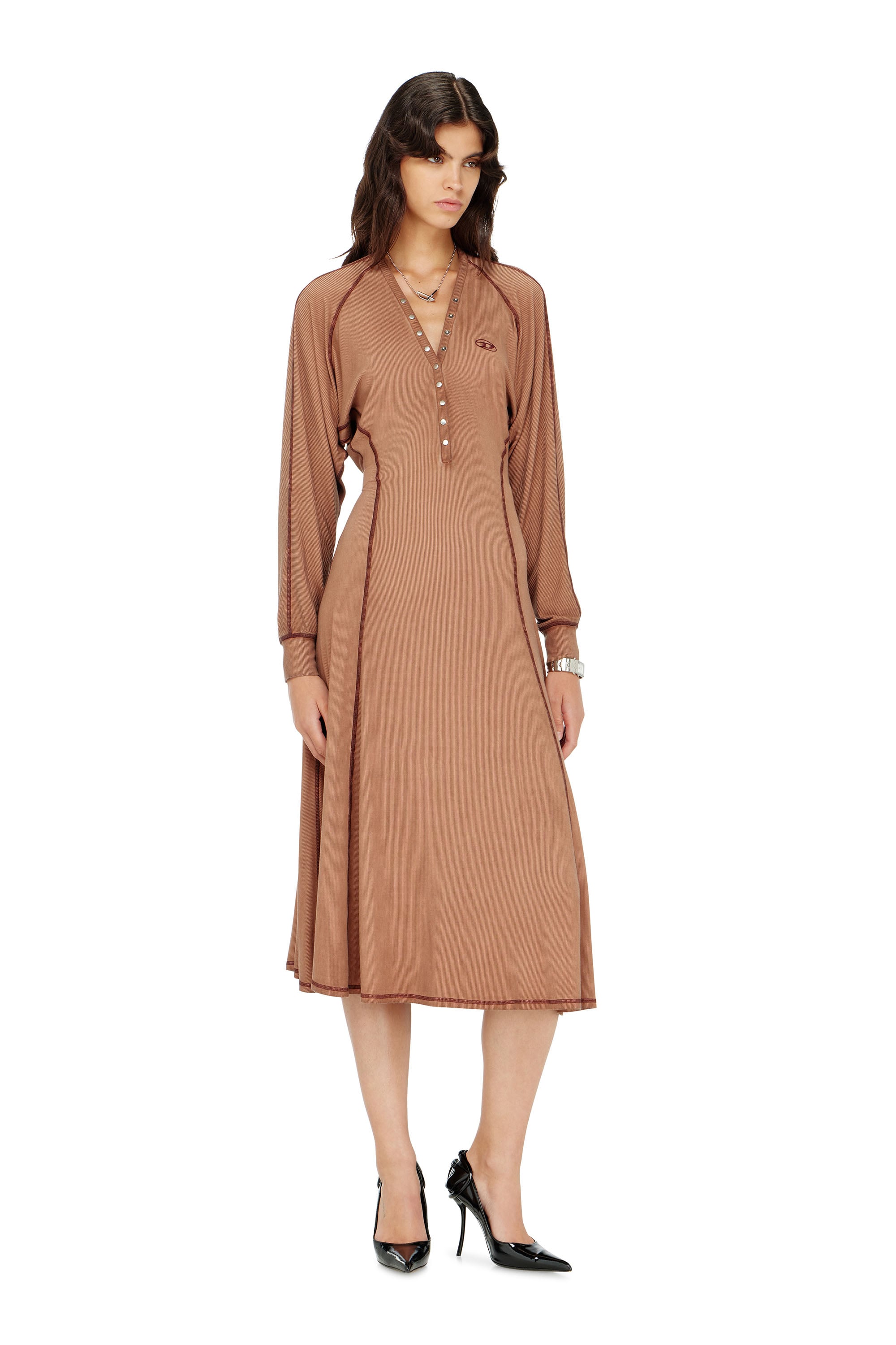 Diesel Naisten Ruskea - Midi Dress In Ribbed Jersey With Batwing Sleeves - Dresses - Woman Pieni