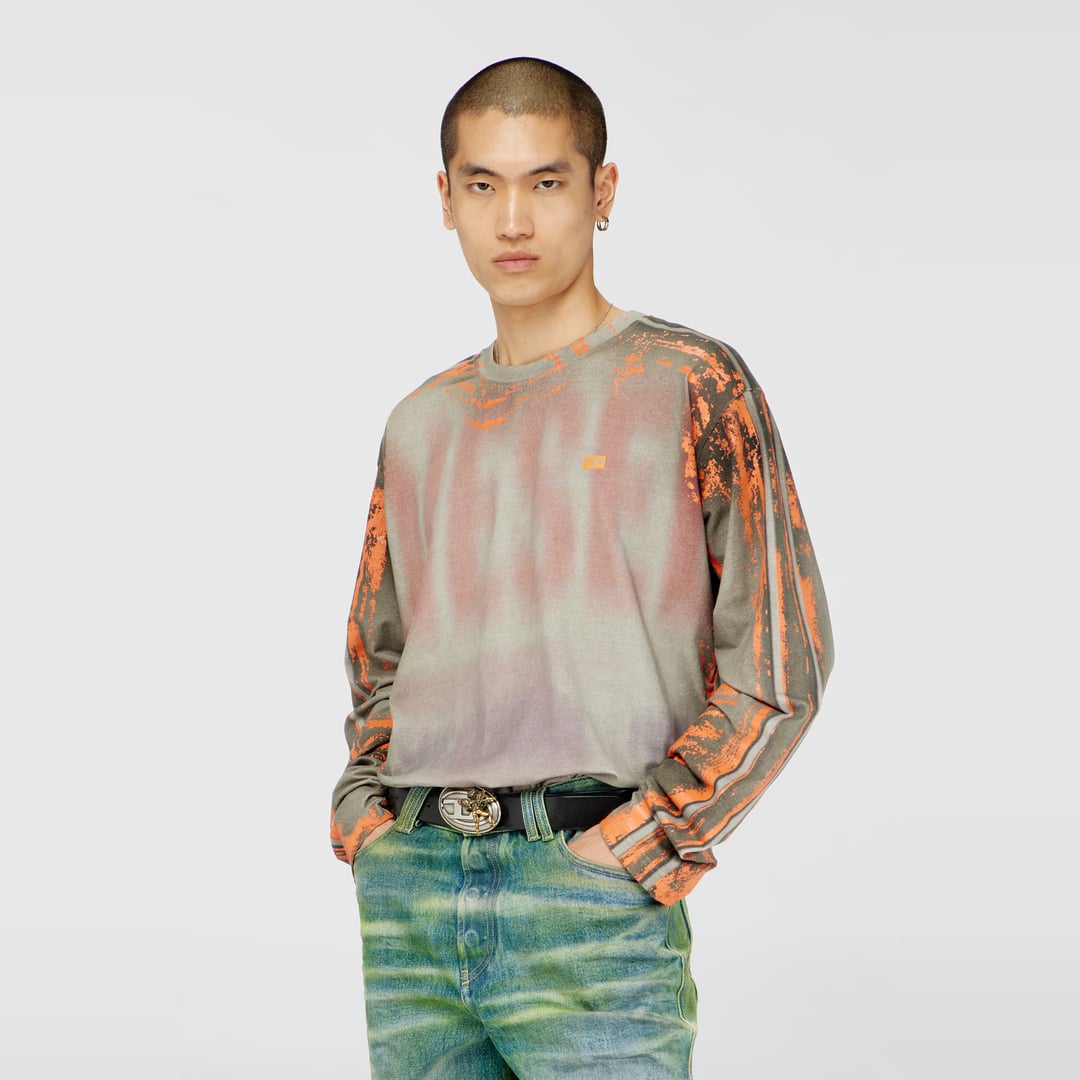 Diesel - Long-sleeve T-shirt in cracked jersey - T-Shirts - Man - Multicolor