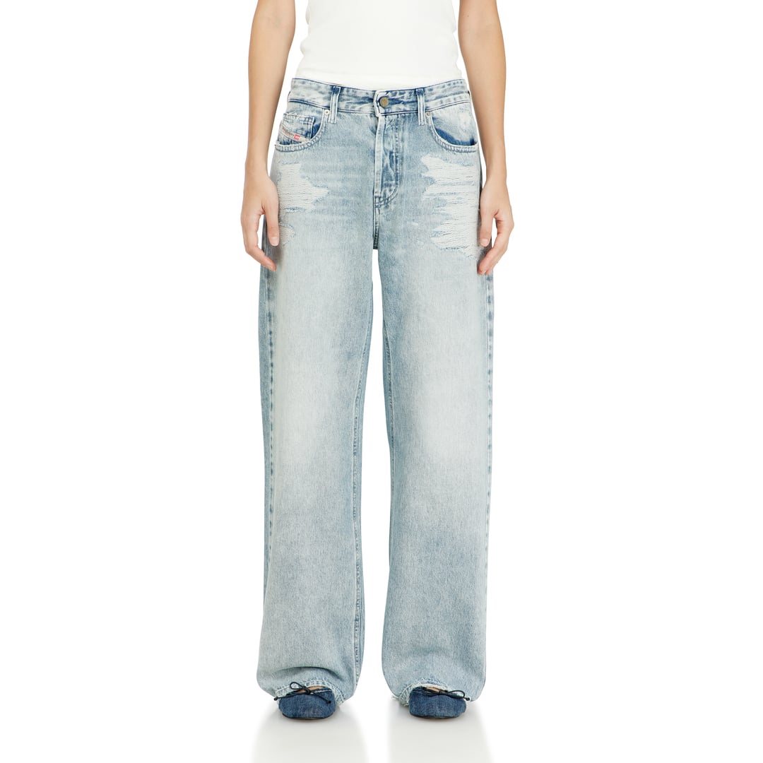 Diesel Relaxed Jeans Regular Waist 1990 D-Waigee, Light blue, Button fly