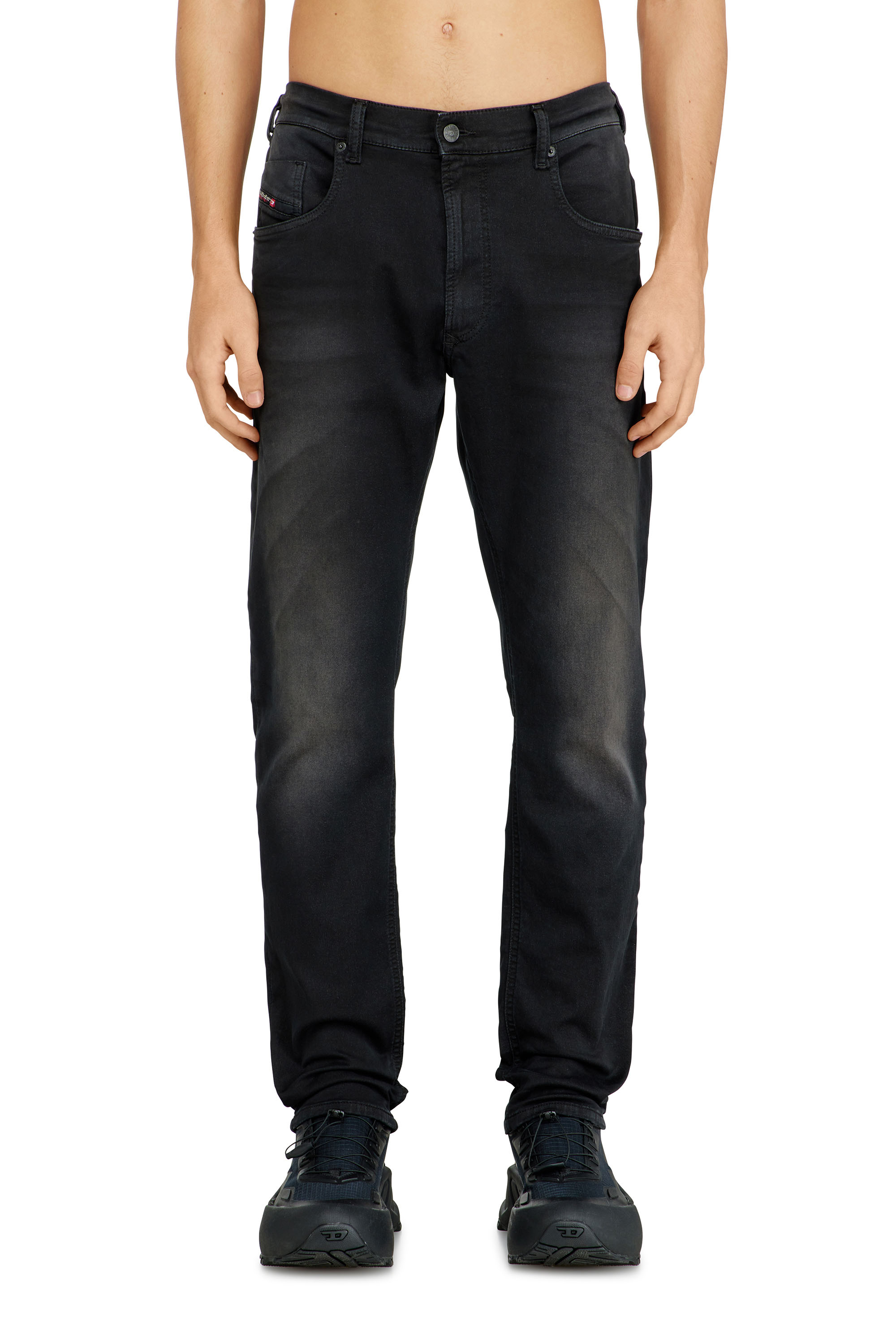 Diesel - Man's Regular 2032 D-Krooley-BW Joggjeans&reg; 0670M, Black - 2