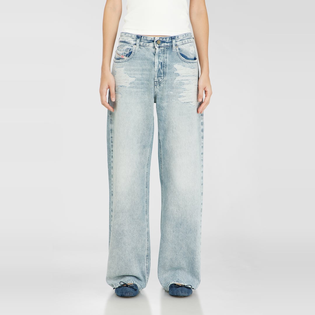 Diesel Jeans Relaxed Taille Moyenne 1990 D-Waigee, Bleu clair, Fermeture boutonnée