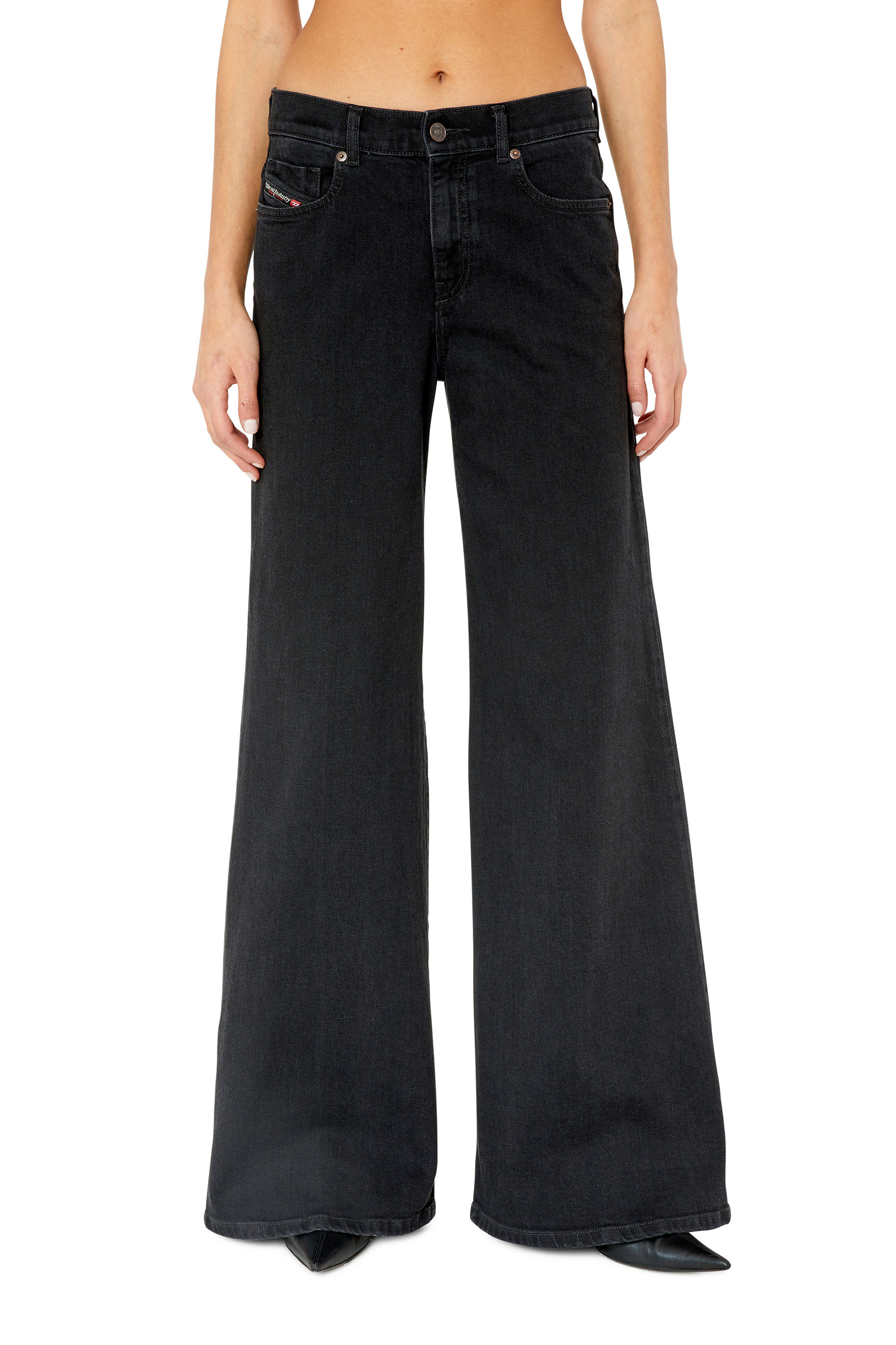 Diesel - Bootcut and Flare Jeans - 1978 D-Akemi - Jeans - Donna - Nero