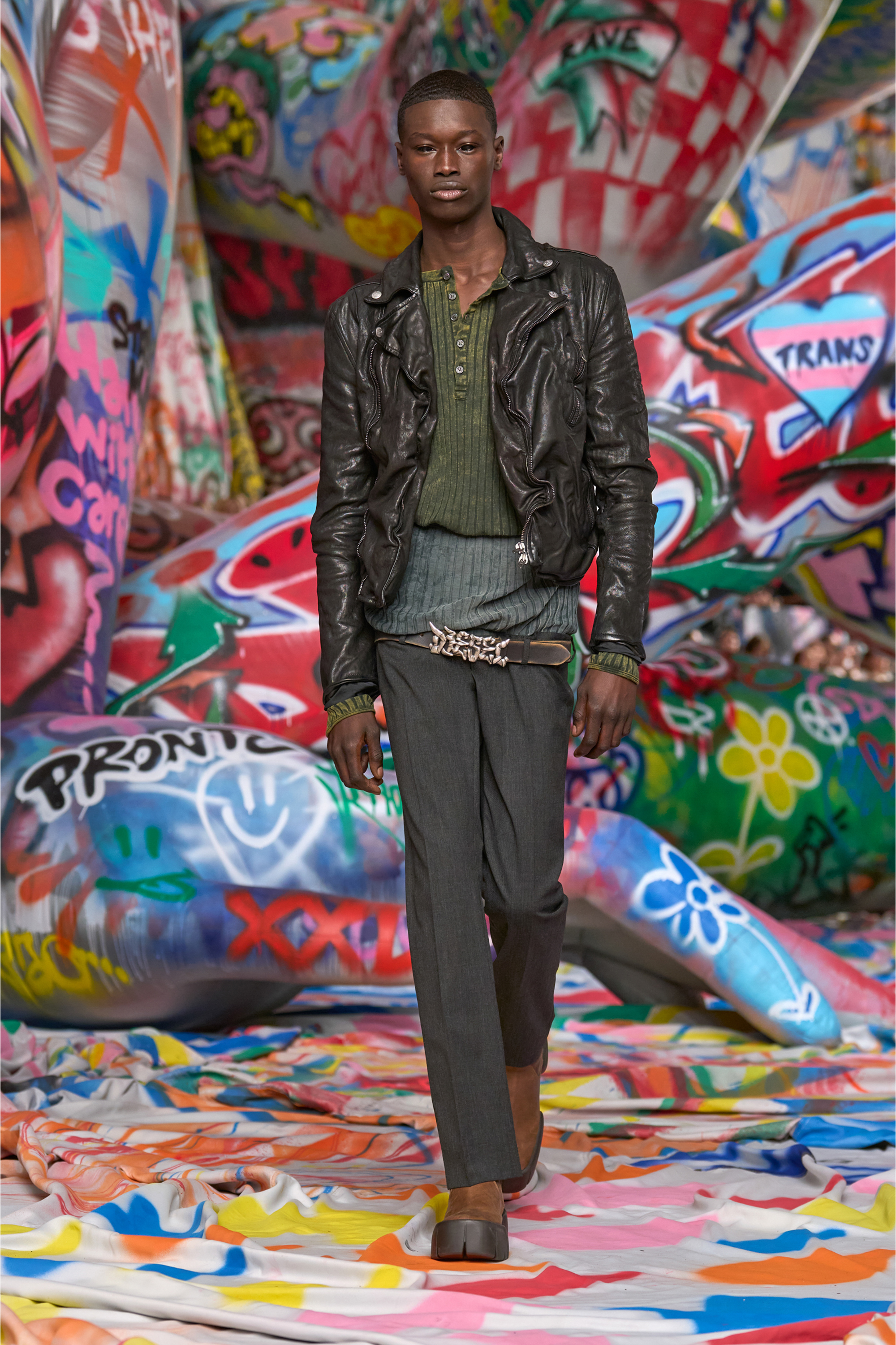 Diesel - D-TEX BT, Man's D-Tex-Oiled leather ankle boots with split sole in Brown - 2