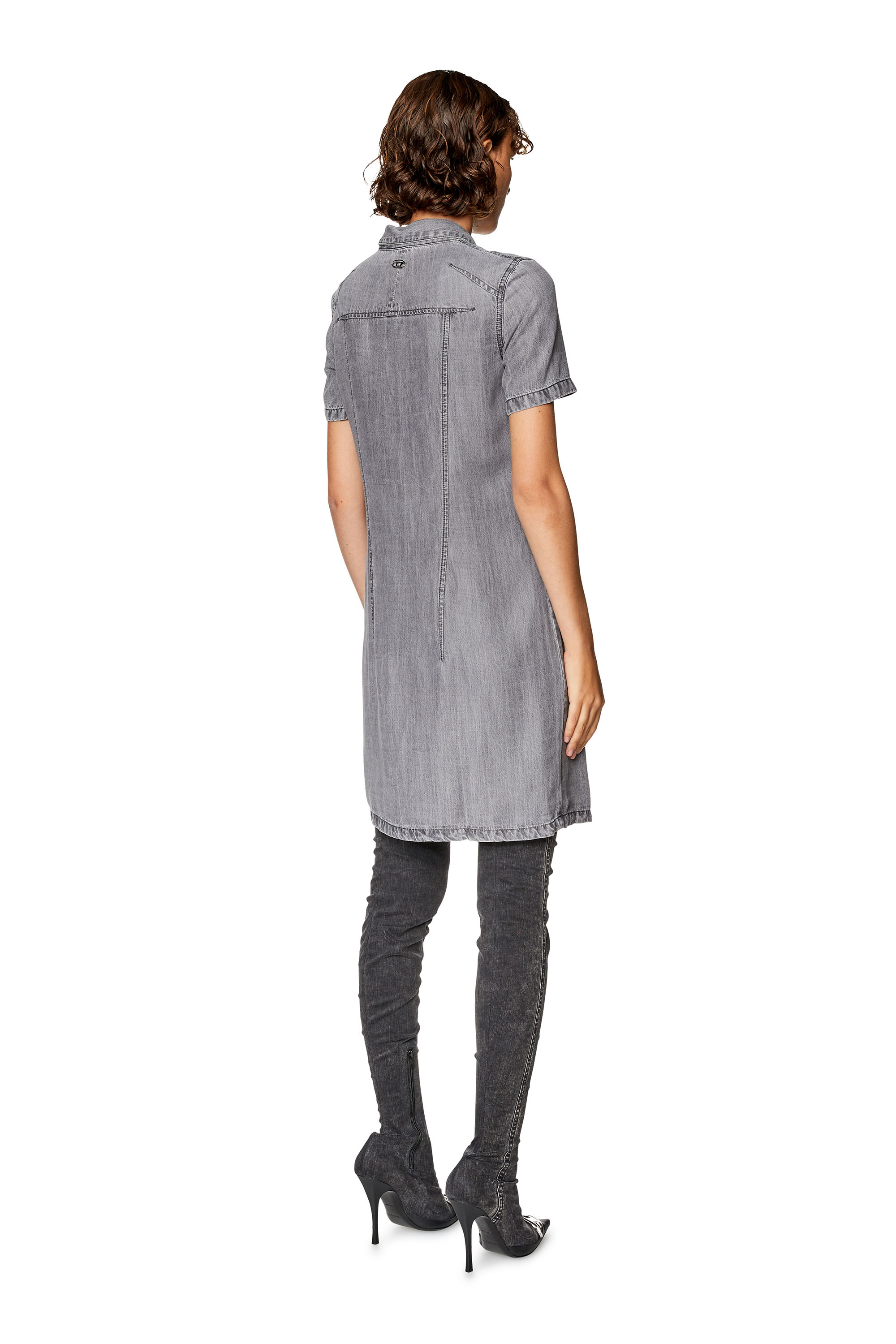 Diesel - Shirt-Kleid mit Knöpfen aus hellem Denim - Kleider - Damen - Grau