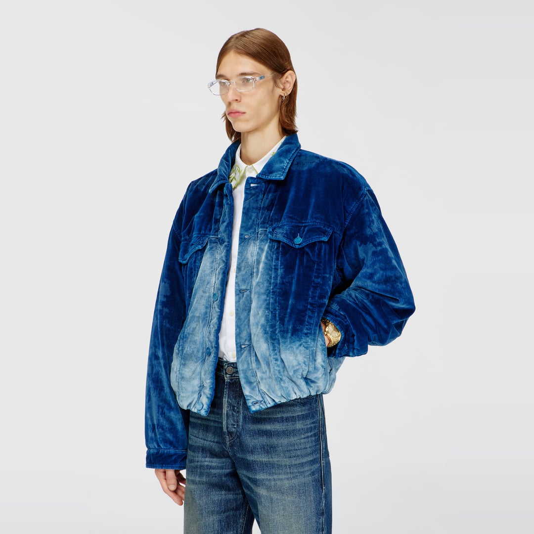 Diesel - Elasticated trucker jacket in velvet denim - Denim Jackets - Man - Blue