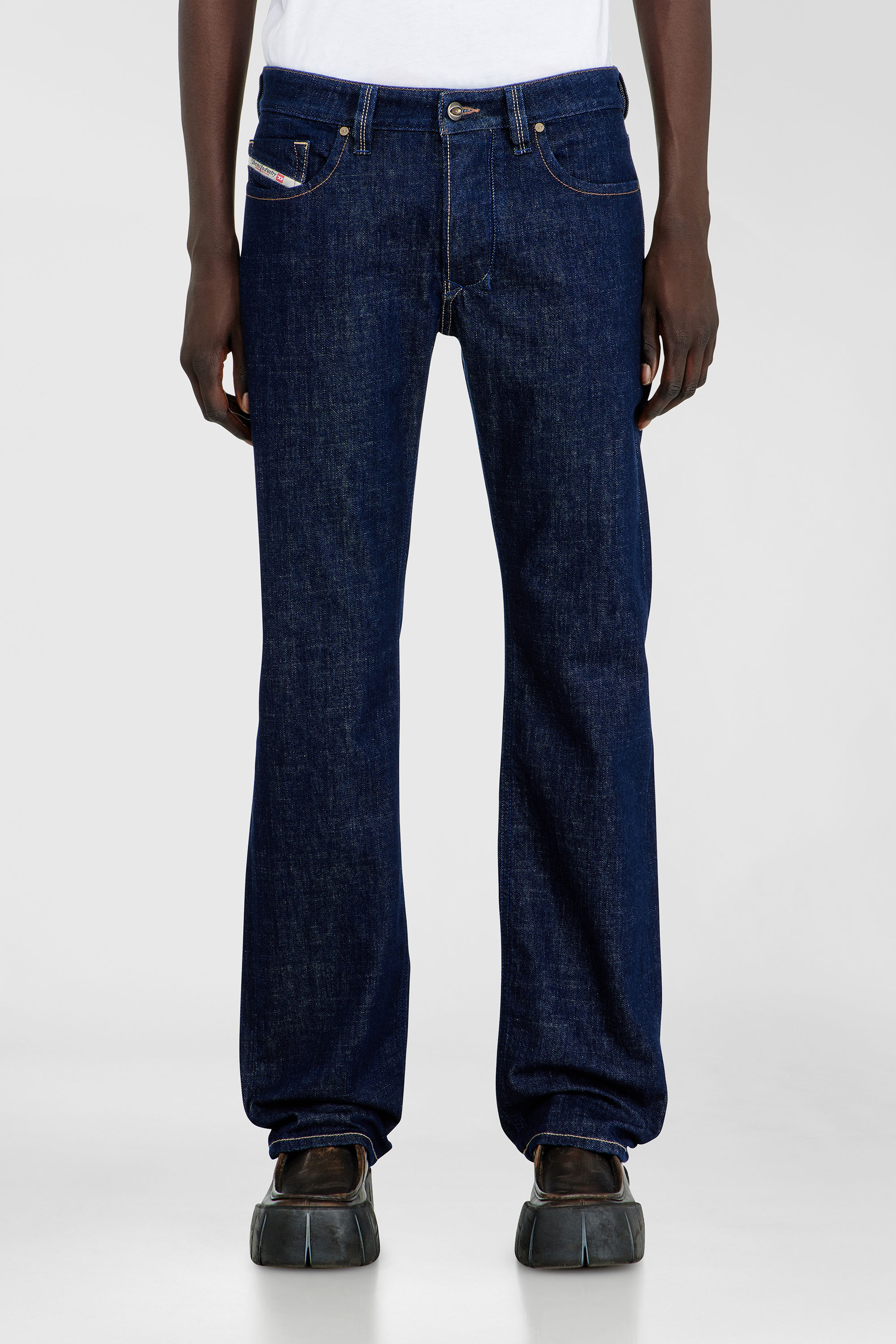 Diesel Regular Jeans Low Waist 1985 Larkee, Dark blue, Button fly