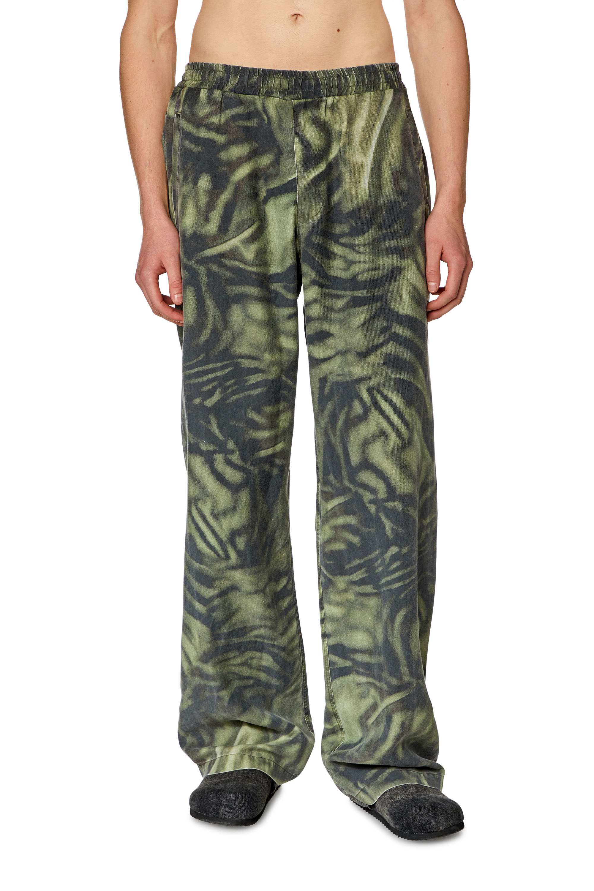 Diesel - Twill pants with zebra-camo print - Pants - Man - Green