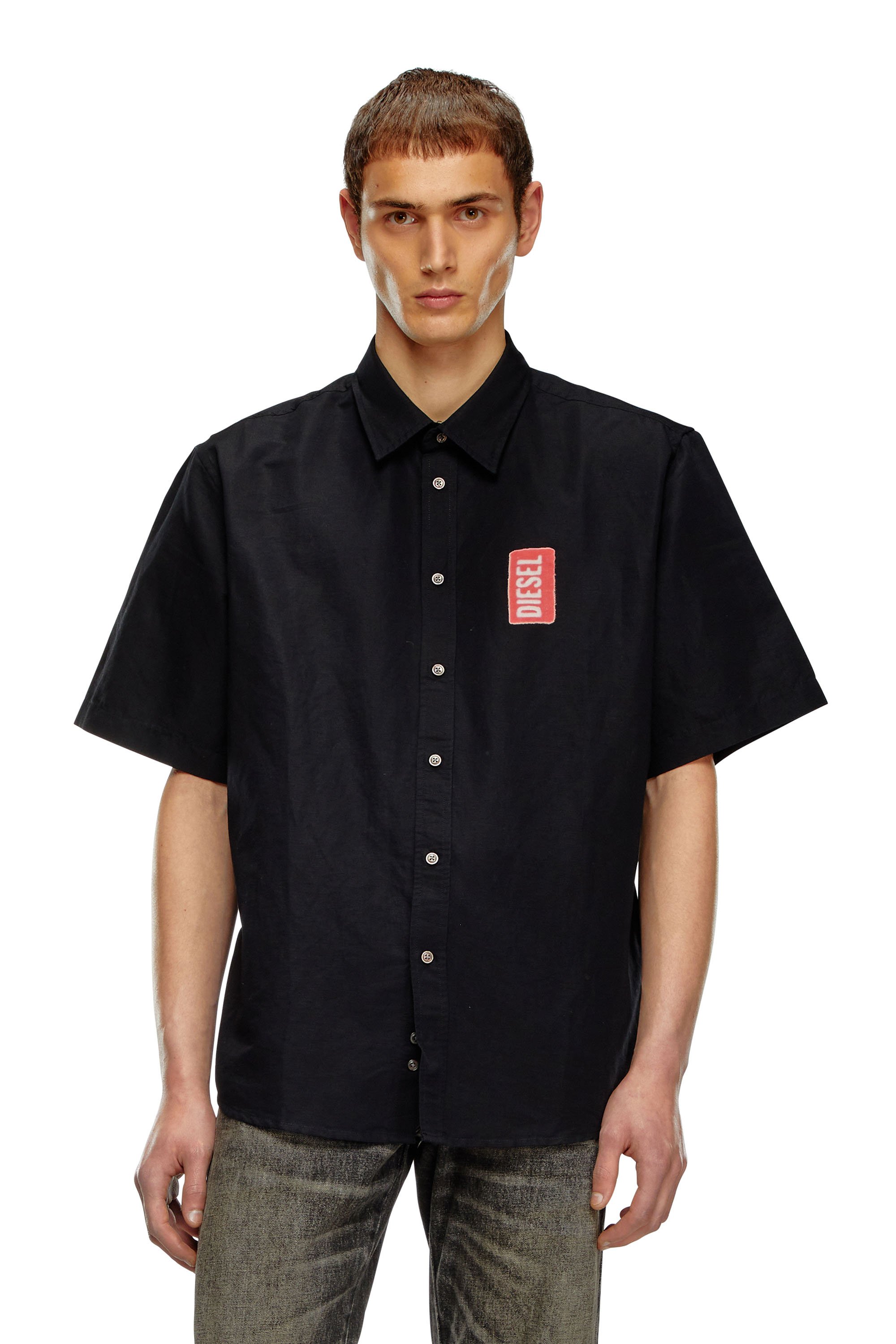 Diesel - Kurzarm-Shirt aus Leinenmischgewebe mit Print - Hemden - Herren - Schwarz