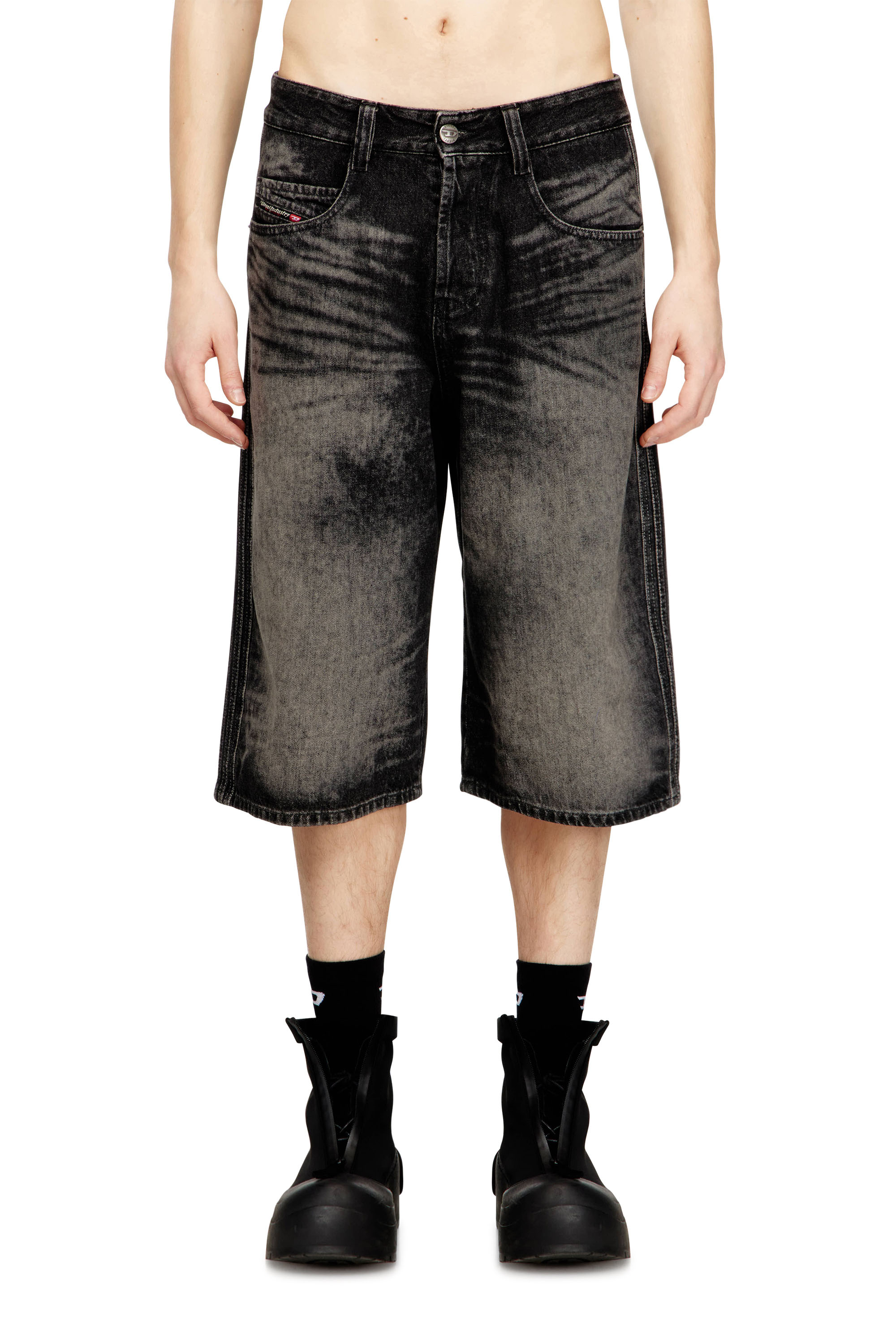 Diesel Unisex Preto - Long Bermuda Shorts In Treated Cotton-Hemp Denim - Denim Short Pants Tamanho 29