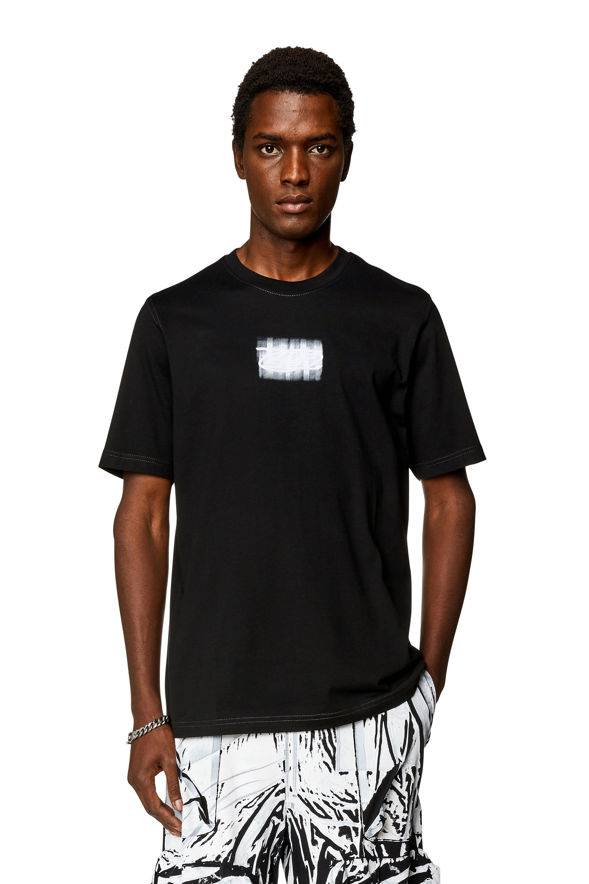 Diesel - Camiseta de algodón orgánico con logotipo en relieve - Camisetas - Hombre - Negro