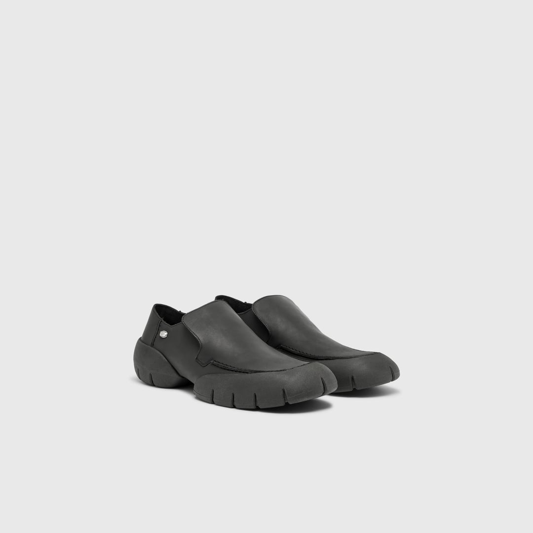 Diesel - D-Mathieu-Brushed leather loafer with rubber sole - Moccasins and Mules - Man - Black