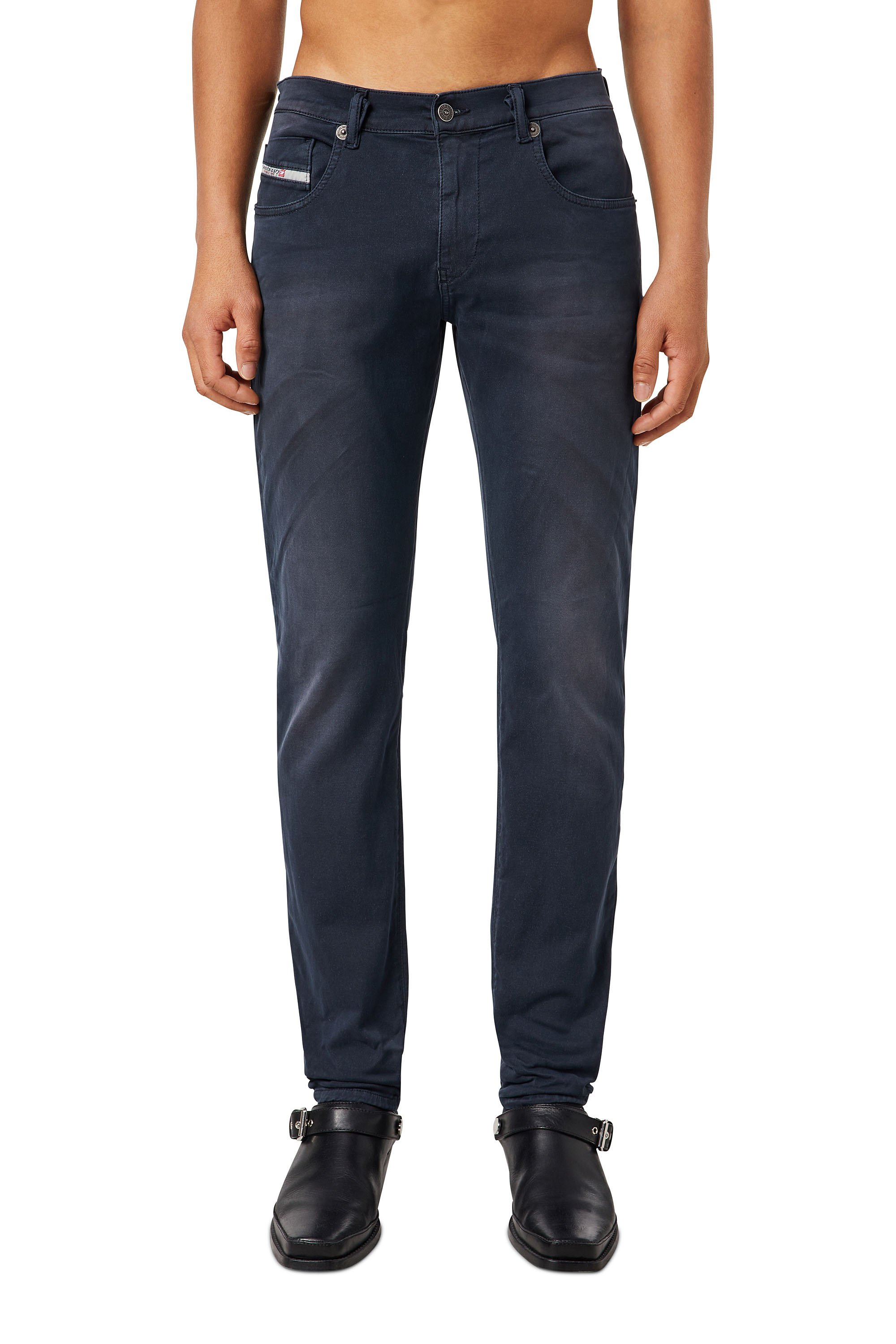 Diesel Slim D-strukt Jogg Jeans In Blu