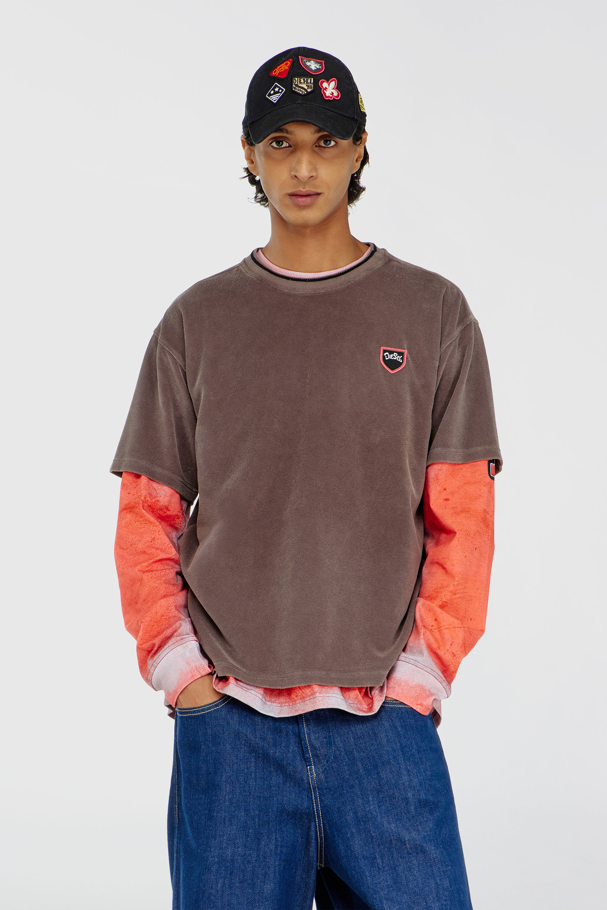 Diesel - Chenille T-shirt with shield patch - T-Shirts - Man - Brown