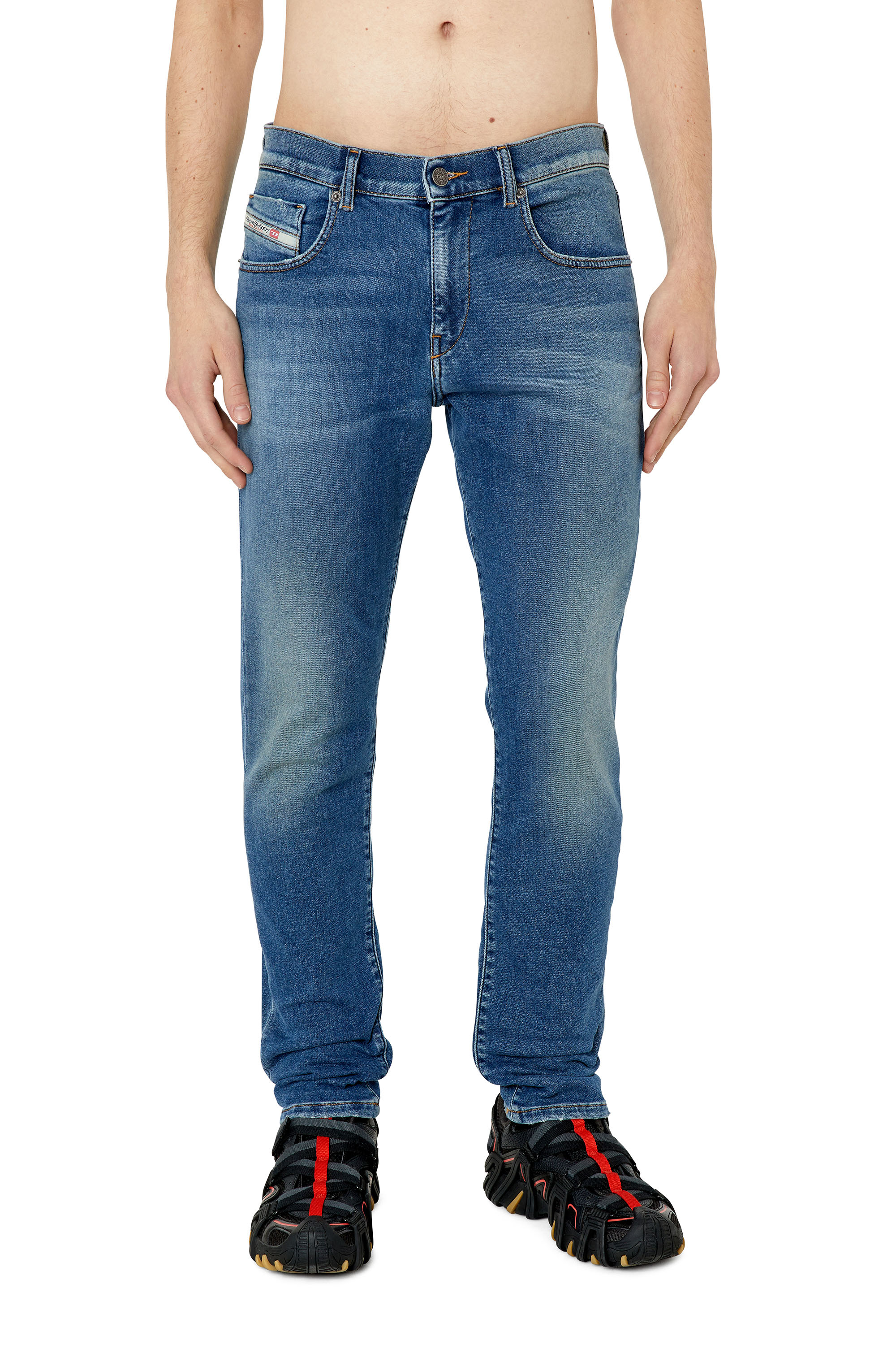 Diesel - Slim D-Strukt JoggJeans - Jeans - Uomo - Blu