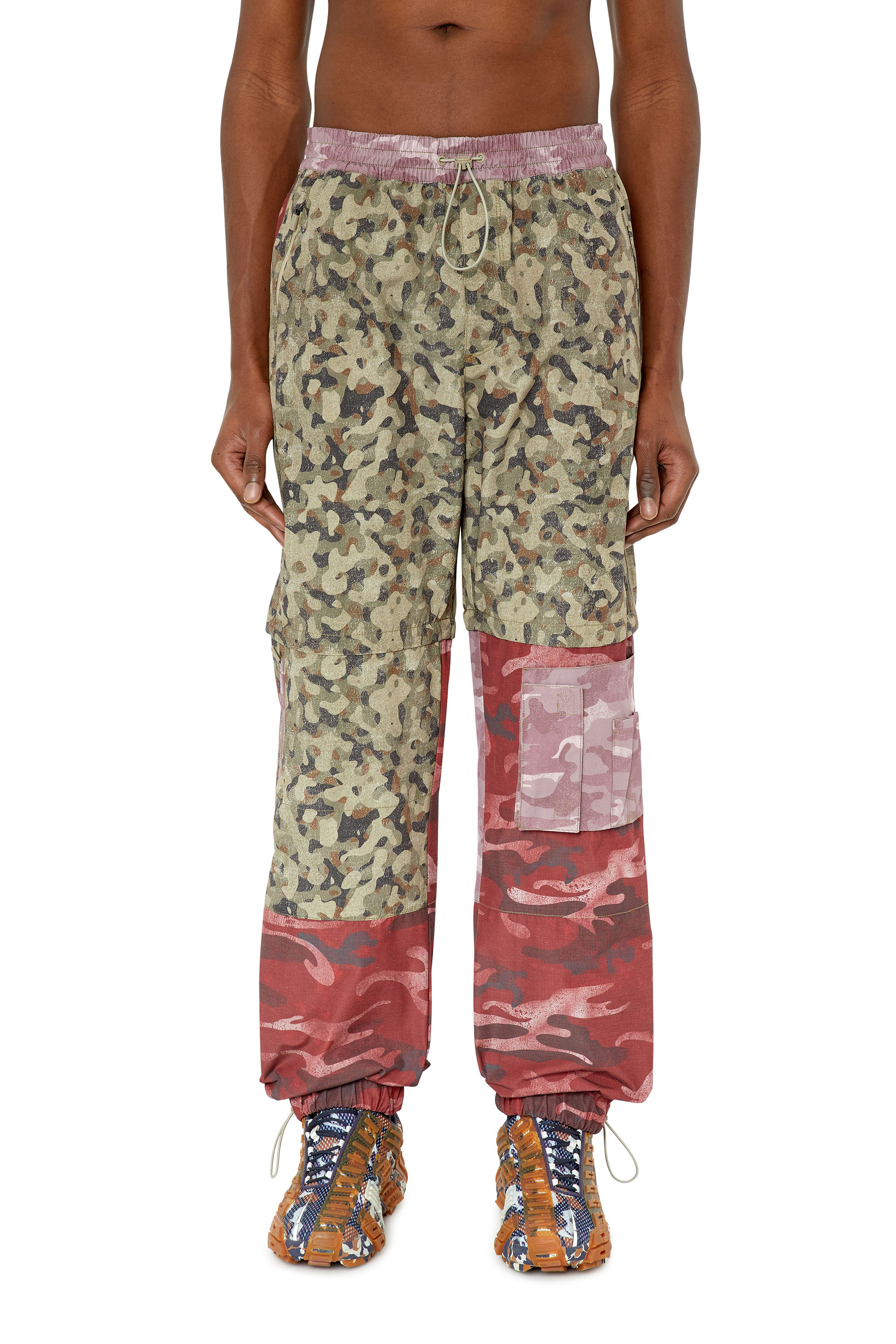 Diesel - Pantaloni 2 in 1 con stampe camouflage a contrasto - Pantaloni - Uomo - Multicolor