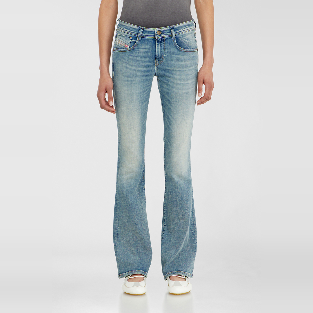 Diesel Jeans Bootcut Taille Basse 1969 D-Ebbey, Bleu clair, Fermeture zippée