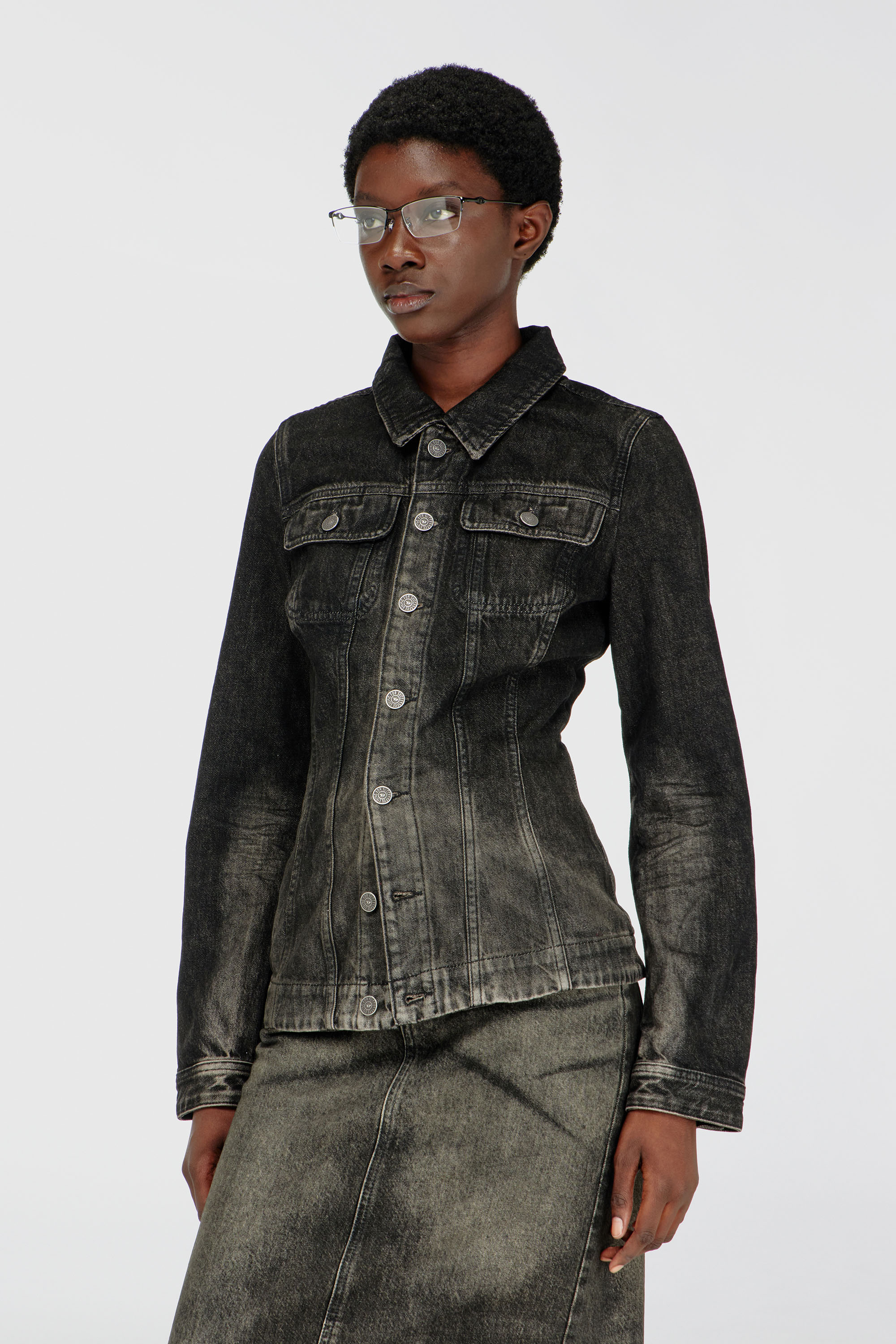 Diesel – Fitted trucker jacket in dirty-effect denim – Denim Jackets – Woman – Black