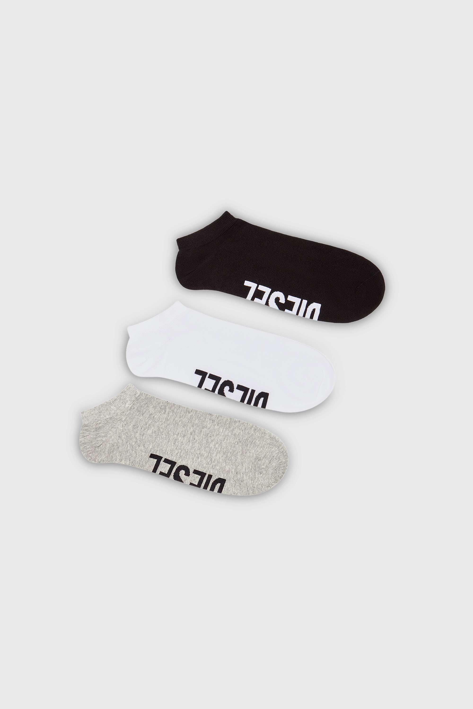 Diesel - Three-pack low-cut logo instep socks - Socks - Man - Multicolor
