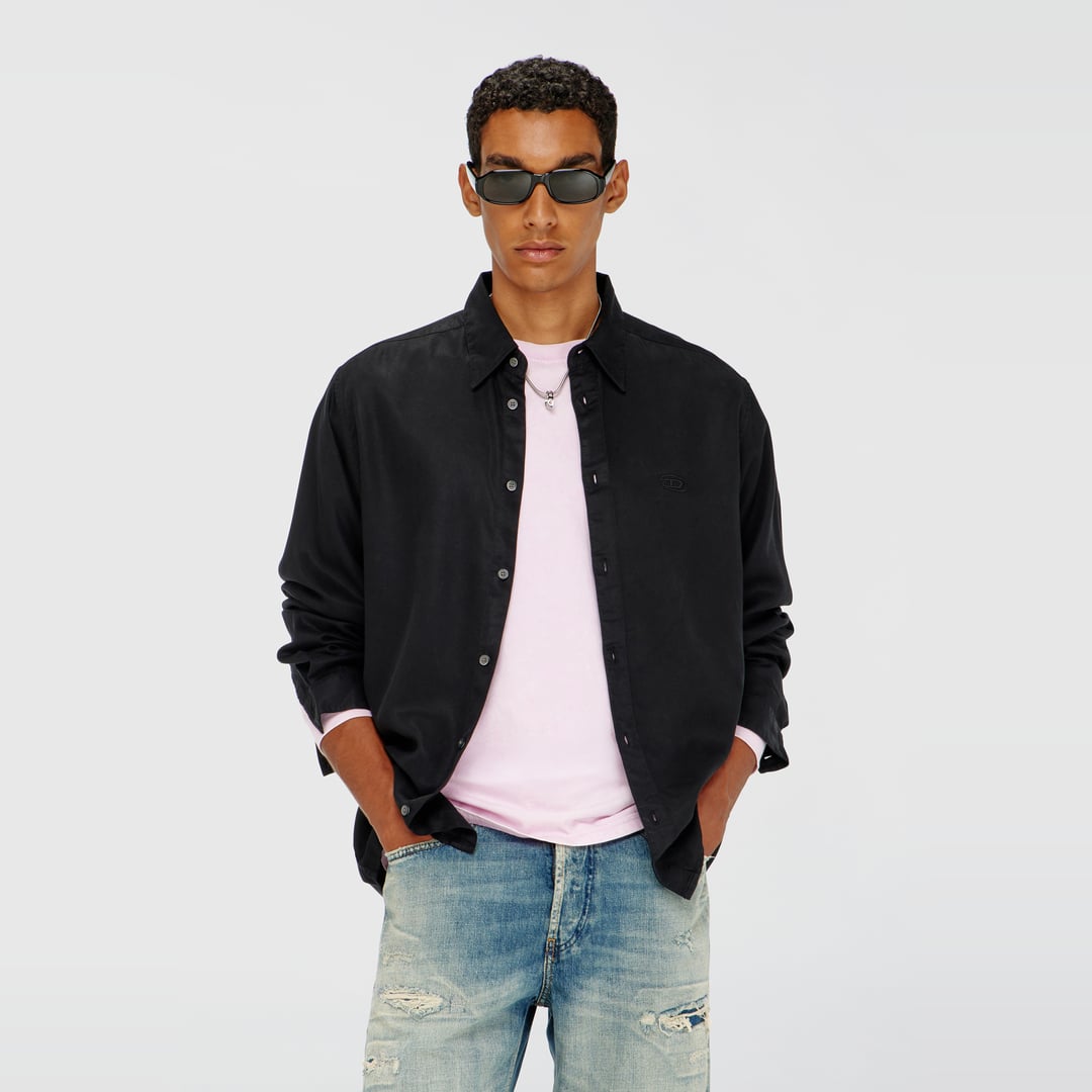 Diesel - Fluid shirt with logo embroidery - Shirts - Man - Black