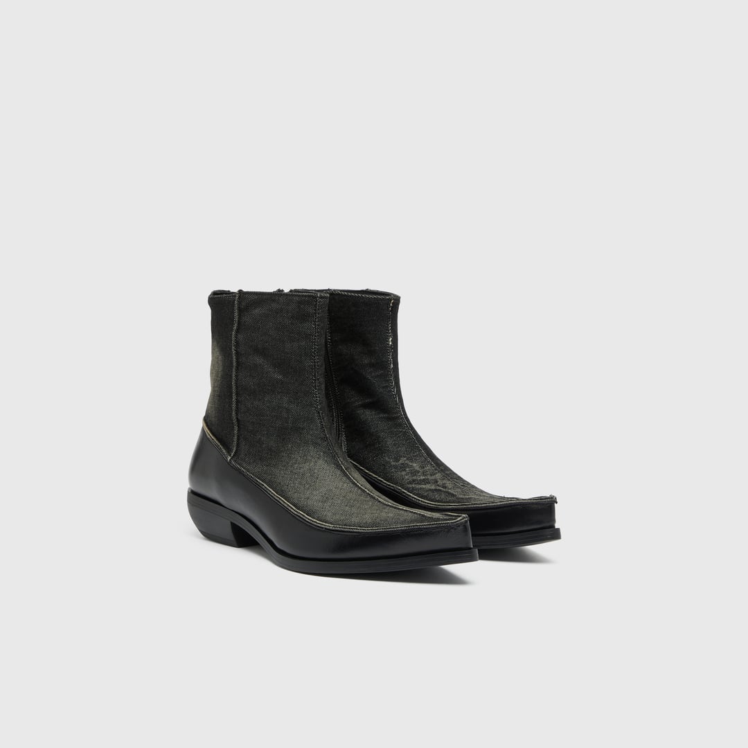 Diesel - D-Frido-Western ankle boots in leather and denim - Boots - Man - Black